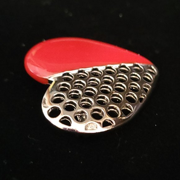 Lovely Red Enamel Silver Plate Heart Pin VTG Jewelry Brooch 6354 - Picture 10 of 11